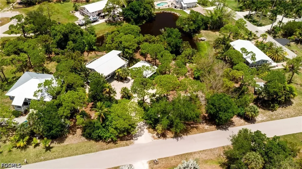10545 Habitat Trail Bokeelia FL 33922