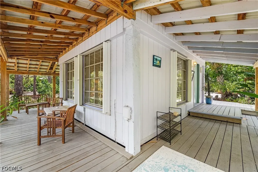 10545 Habitat Trail Bokeelia FL 33922