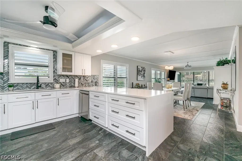 4001 SE 19th Place Cape Coral FL 33904
