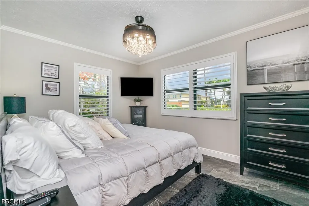 4001 SE 19th Place Cape Coral FL 33904
