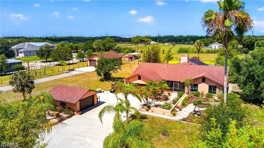 6670 Pangola Road Fort Myers FL 33905