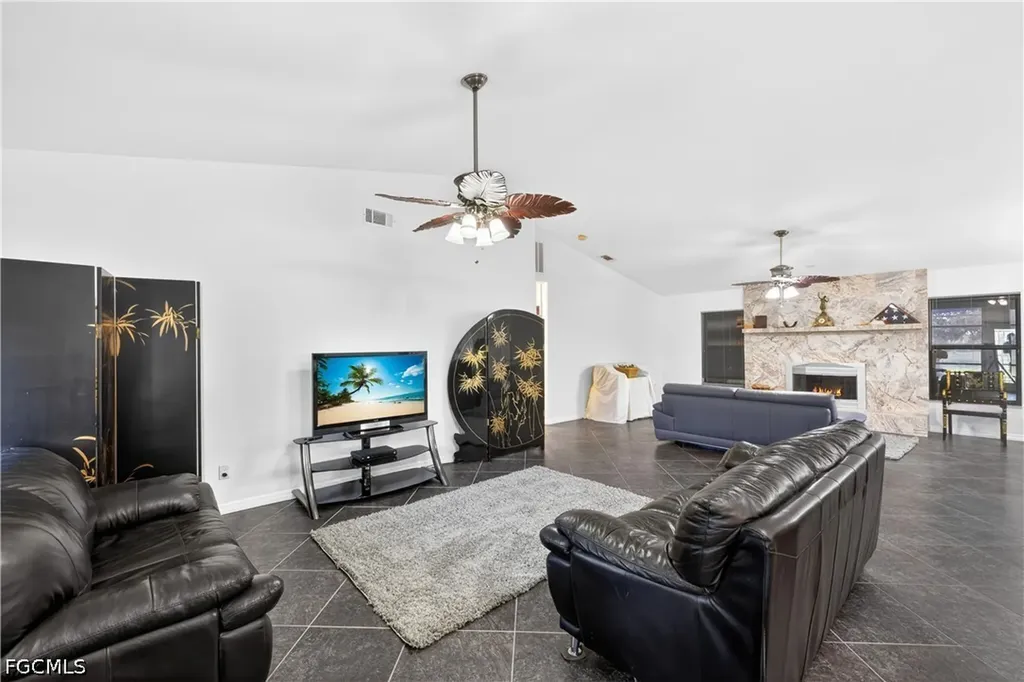 6670 Pangola Road Fort Myers FL 33905