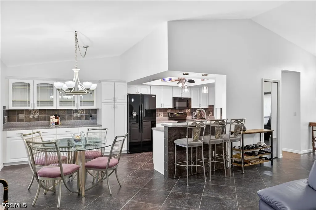 6670 Pangola Road Fort Myers FL 33905