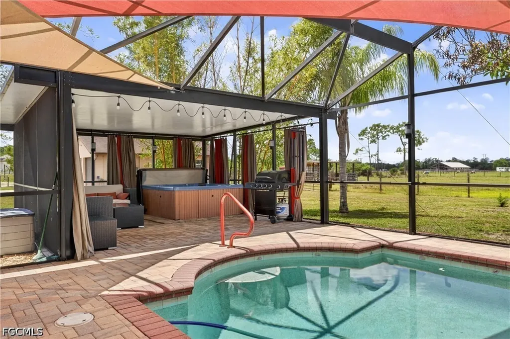 6670 Pangola Road Fort Myers FL 33905