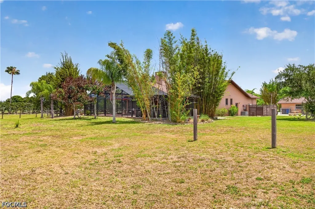 6670 Pangola Road Fort Myers FL 33905