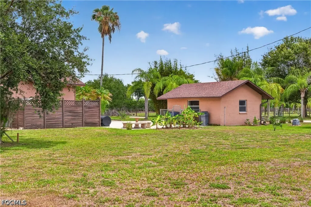 6670 Pangola Road Fort Myers FL 33905