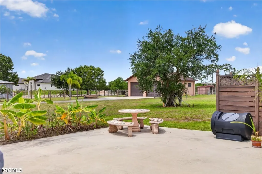6670 Pangola Road Fort Myers FL 33905