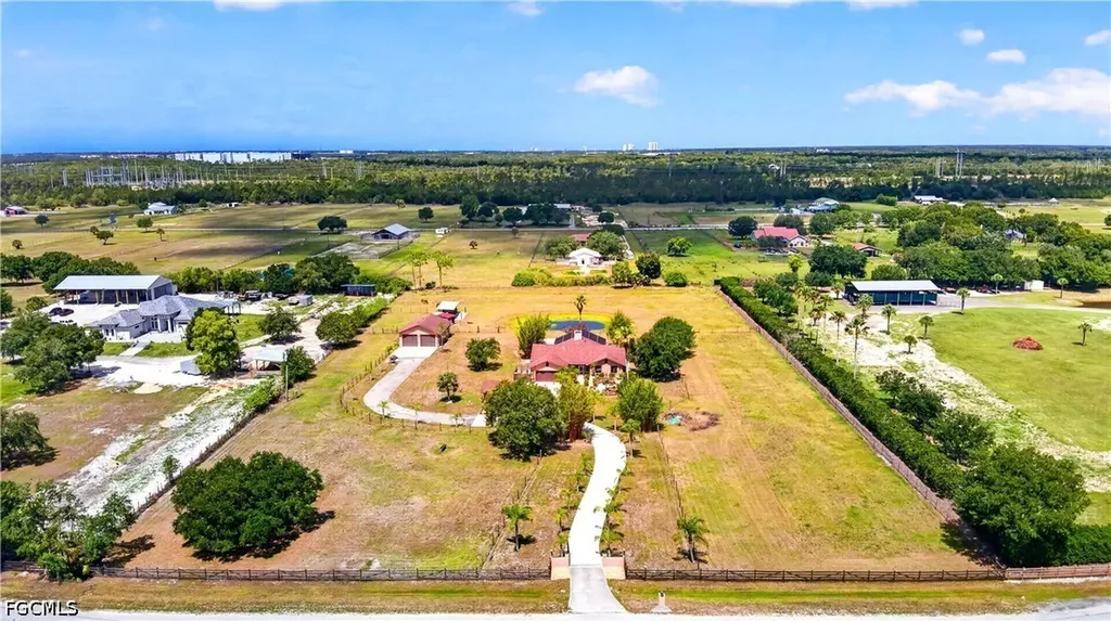 6670 Pangola Road Fort Myers FL 33905