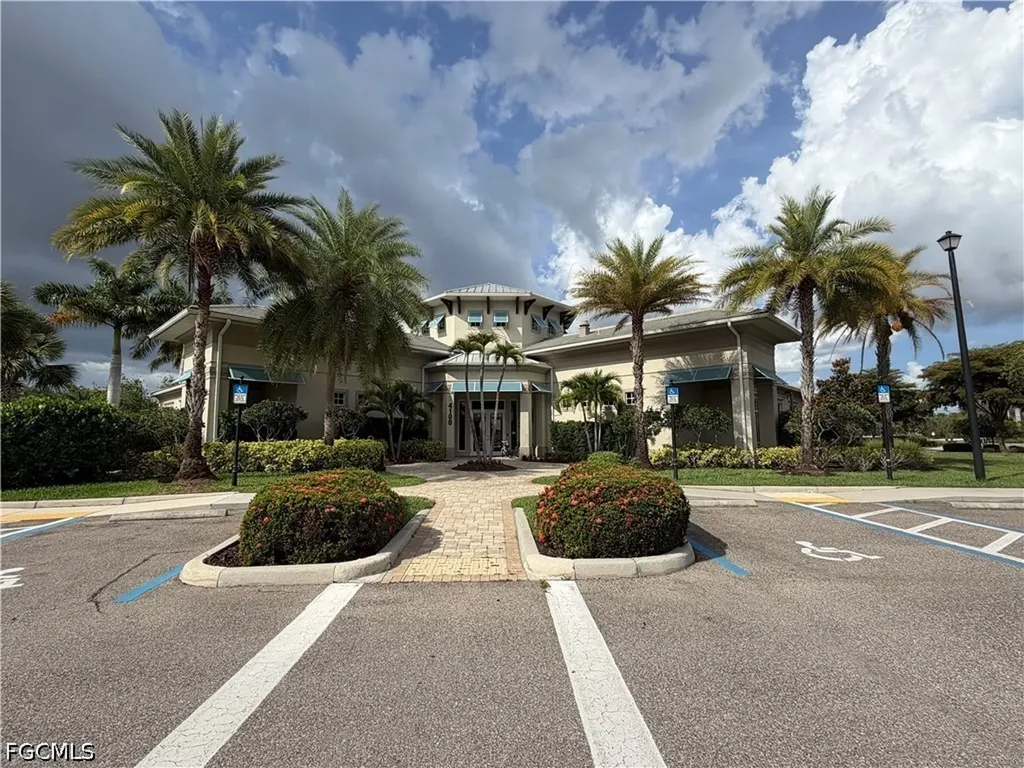 3202 Birchin Lane Fort Myers FL 33916