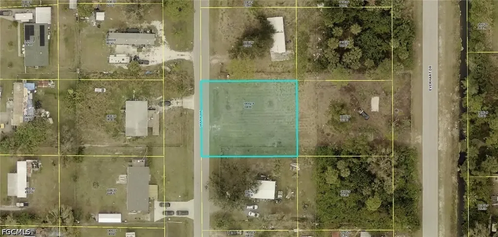 8259 Marx Drive North Fort Myers FL 33917