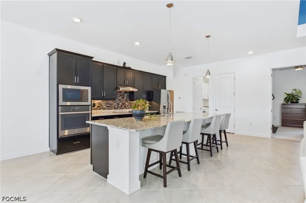 11718 Canopy Loop Fort Myers FL 33913