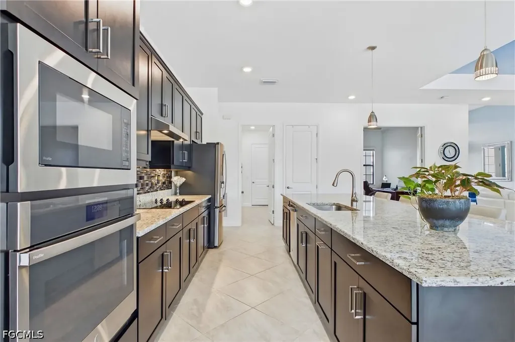 11718 Canopy Loop Fort Myers FL 33913