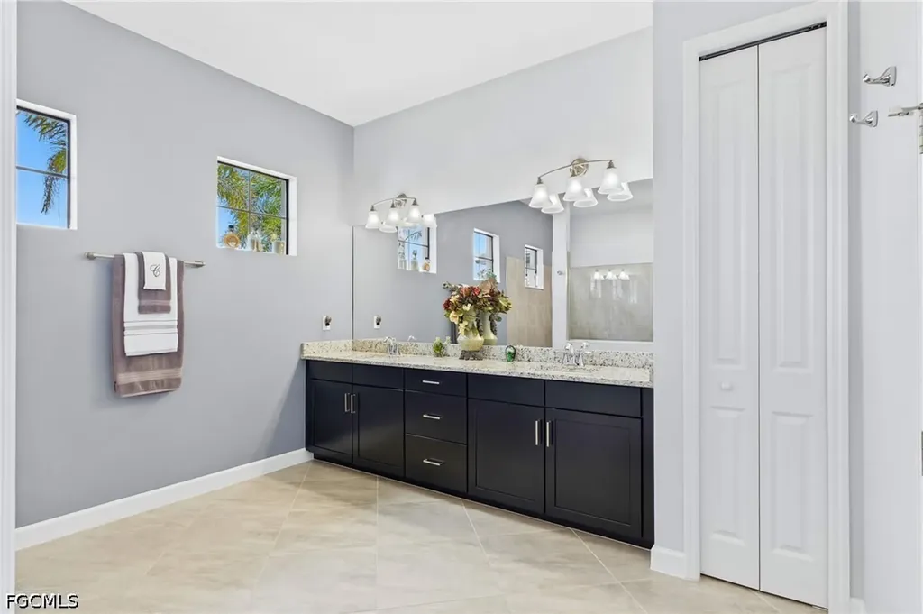 11718 Canopy Loop Fort Myers FL 33913