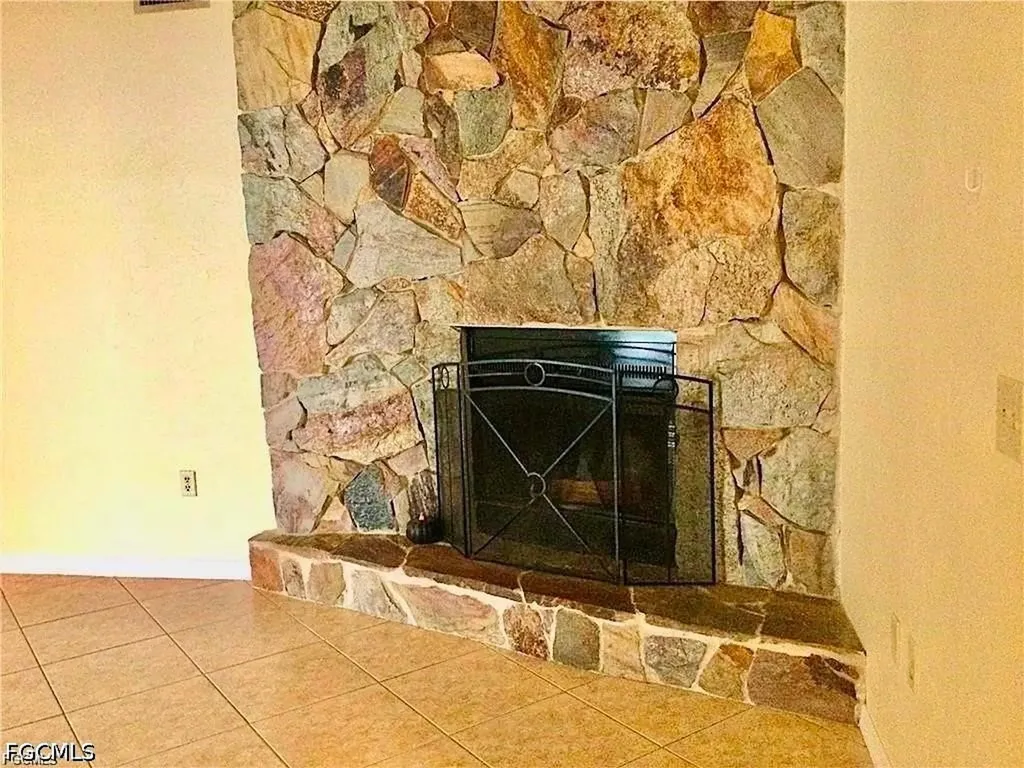 124 SE 31st Street Cape Coral FL 33904