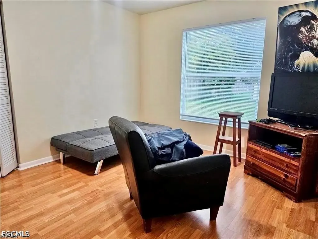 124 SE 31st Street Cape Coral FL 33904