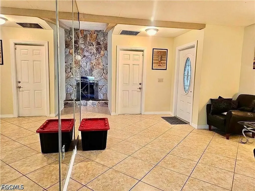 124 SE 31st Street Cape Coral FL 33904
