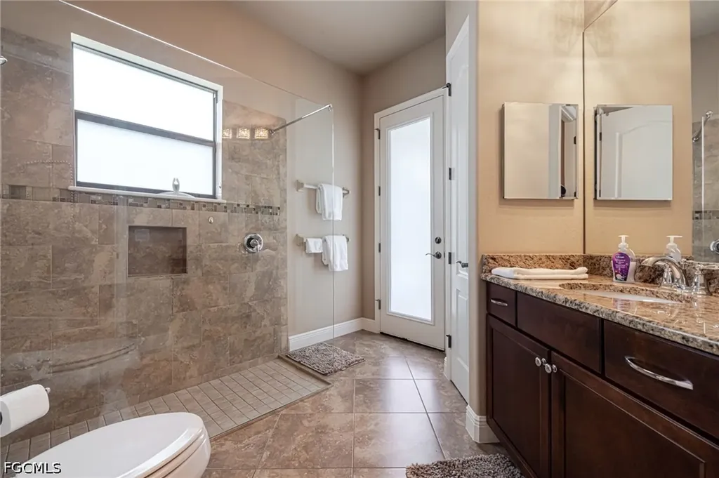 2832 SW 26th Avenue Cape Coral FL 33914