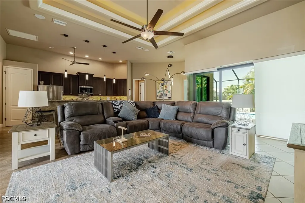 2832 SW 26th Avenue Cape Coral FL 33914