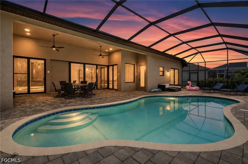2832 SW 26th Avenue Cape Coral FL 33914