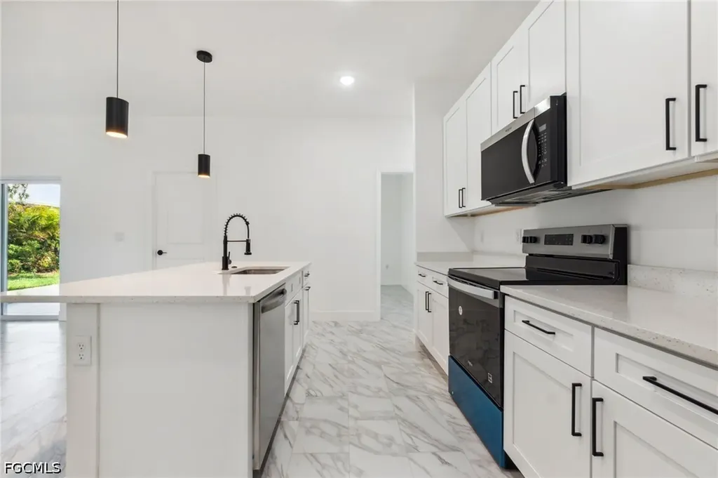 8 Cleat Court Placida FL 33946