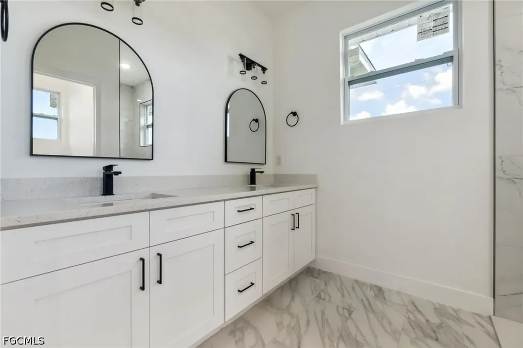 8 Cleat Court Placida FL 33946