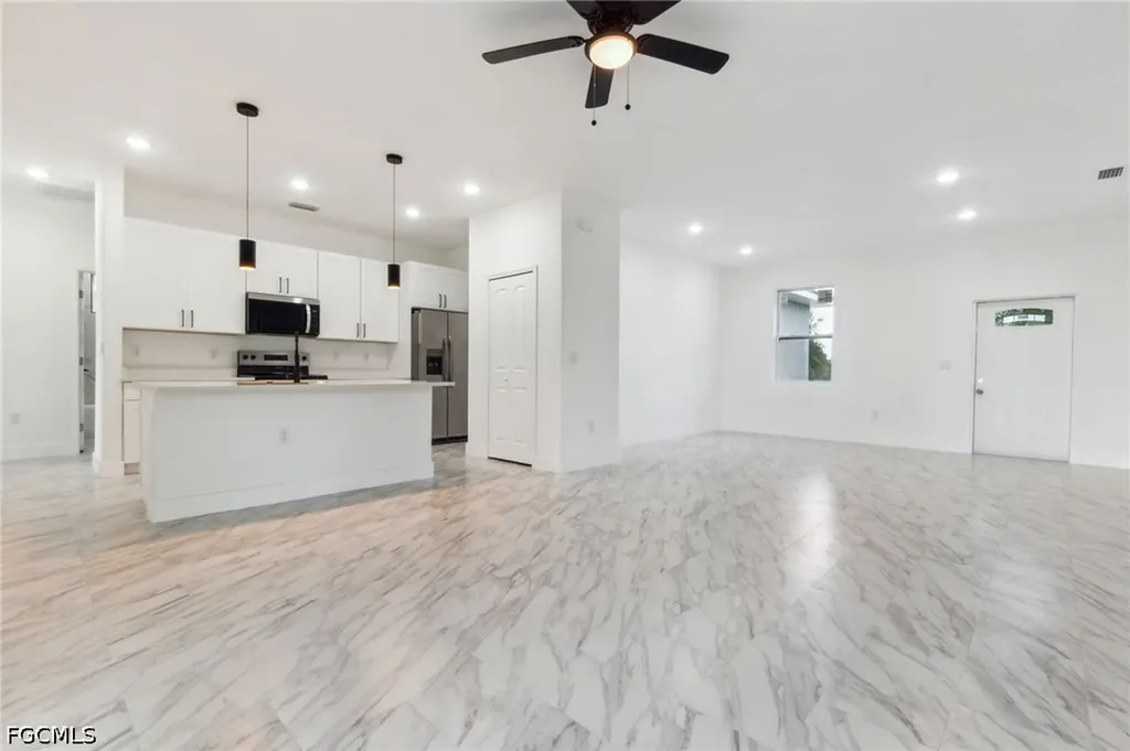 8 Cleat Court Placida FL 33946