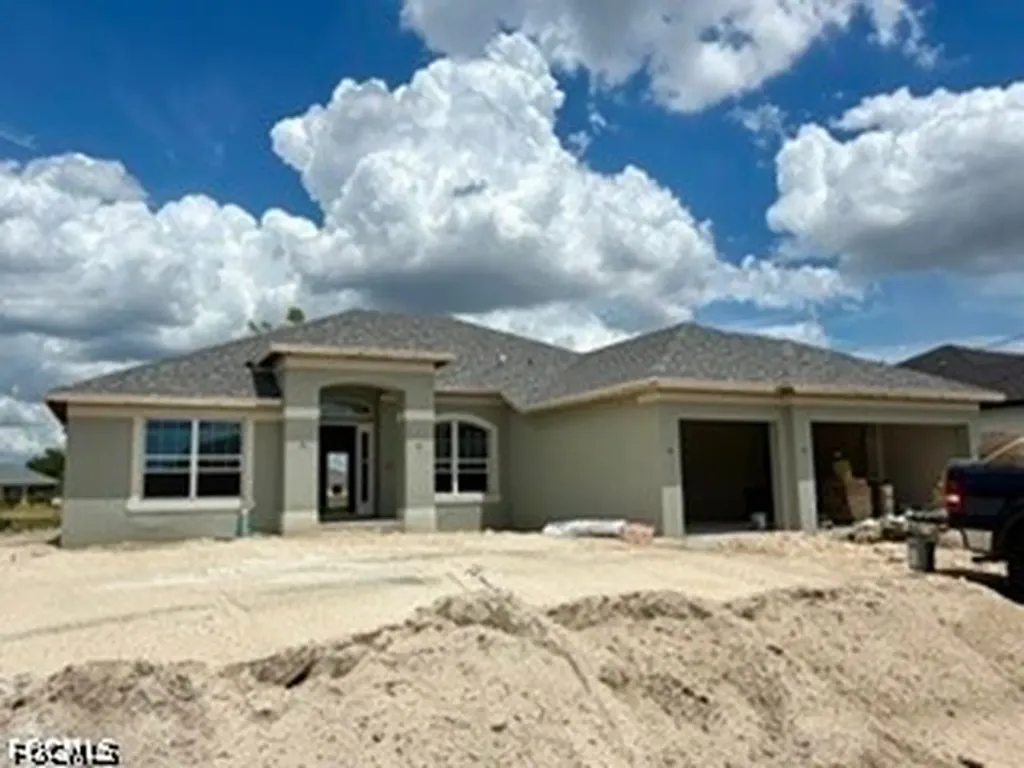 2833 NW 21st Place Cape Coral FL 33993
