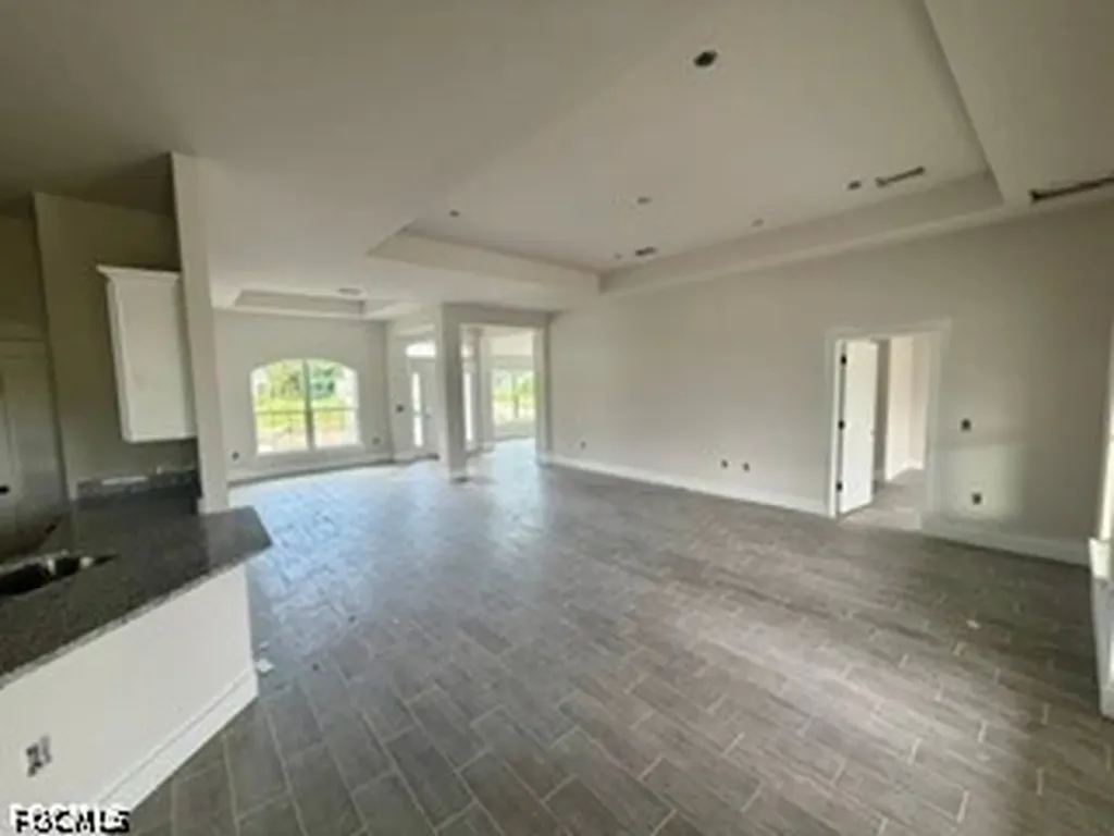 2833 NW 21st Place Cape Coral FL 33993