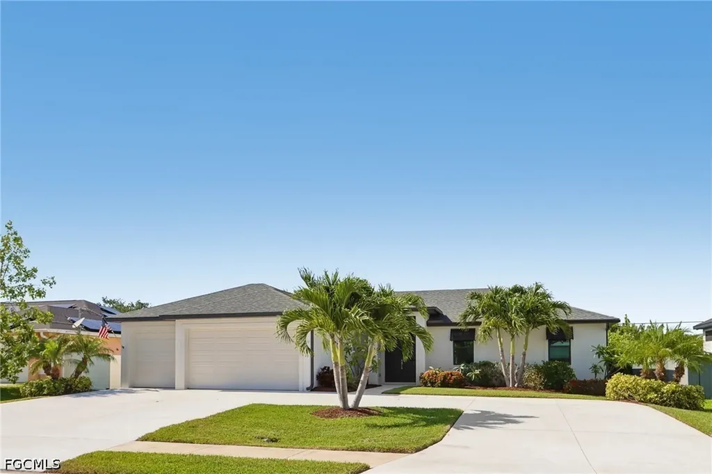 2009 Savona Parkway W Cape Coral FL 33914