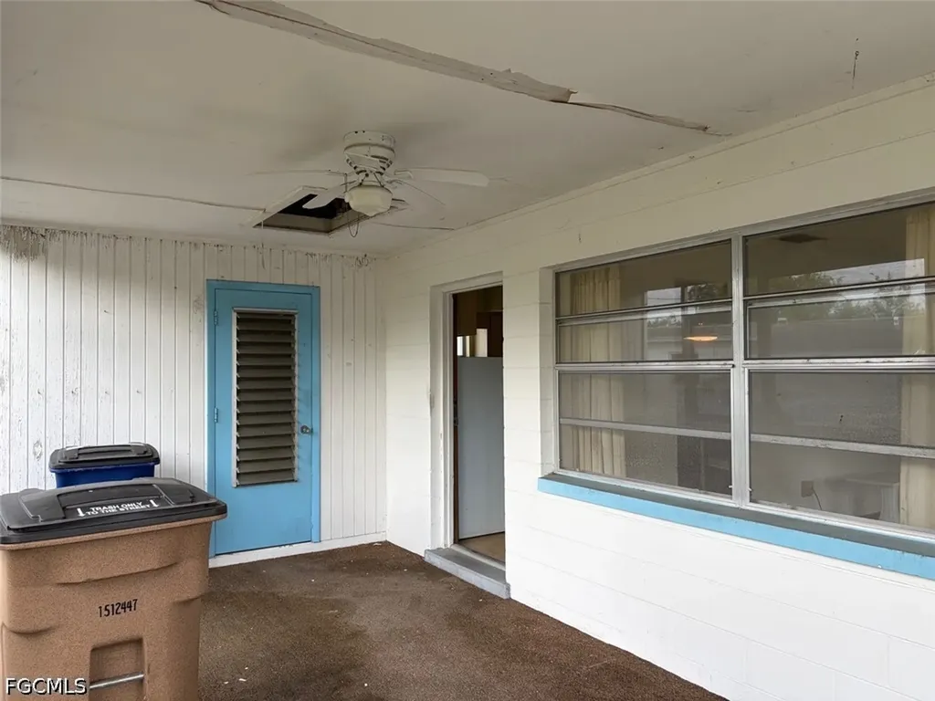 301 Rushmore Avenue N Lehigh Acres FL 33936