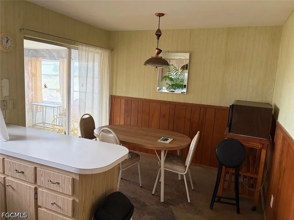 301 Rushmore Avenue N Lehigh Acres FL 33936