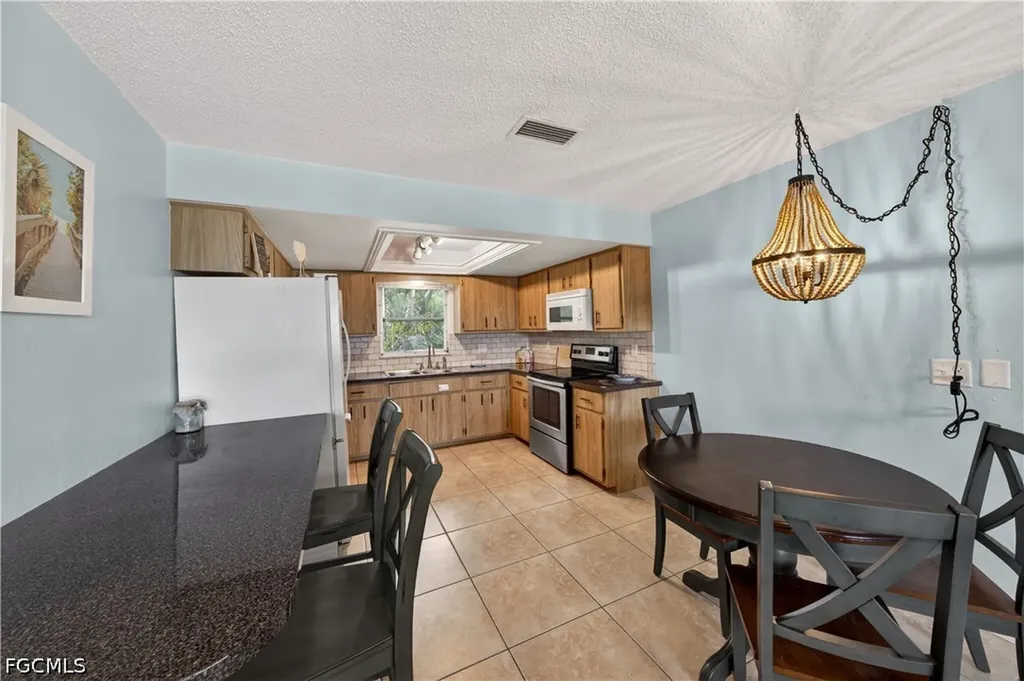 3188 Shell Mound Boulevard Fort Myers Beach FL 33931