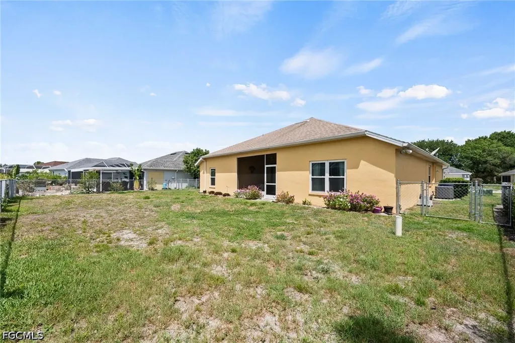 1520 Honor Court Lehigh Acres FL 33971