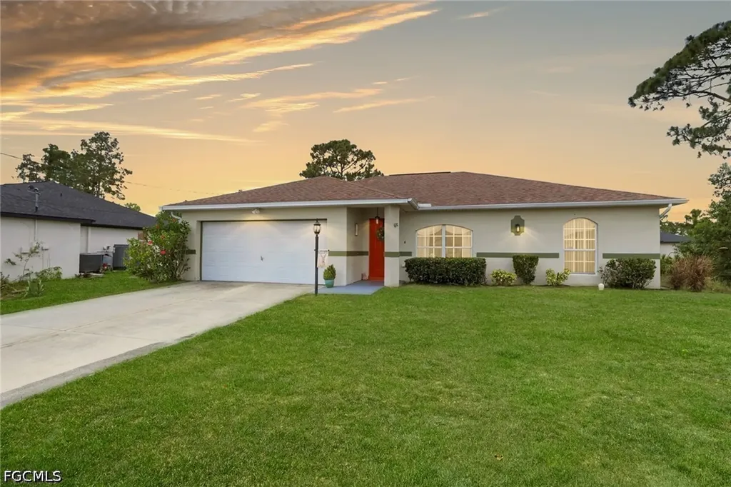 1013 Acroft Avenue Lehigh Acres FL 33971