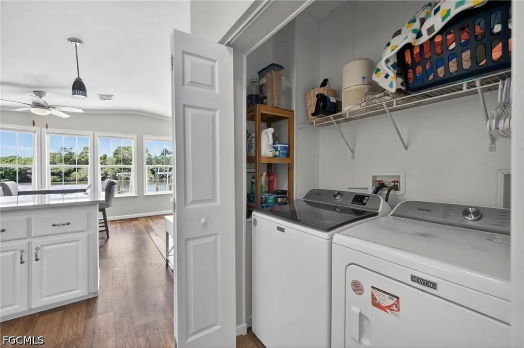 39 Channel Lane Fort Myers FL 33905