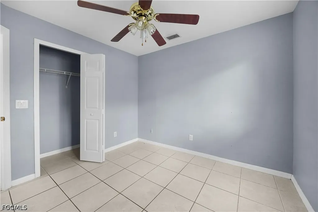 524 NE 24th Place Cape Coral FL 33909