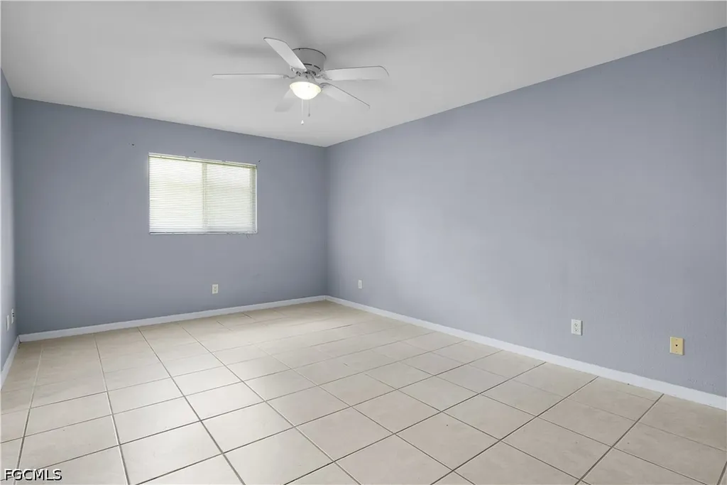 524 NE 24th Place Cape Coral FL 33909