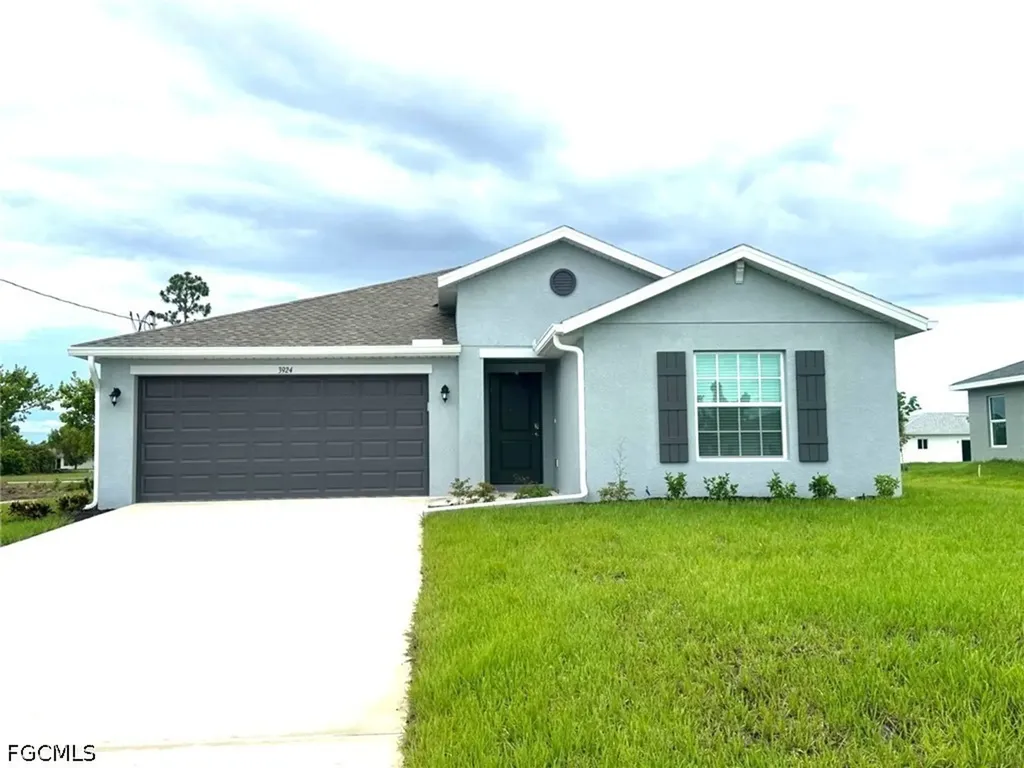 3924 NE 17th Avenue Cape Coral FL 33909