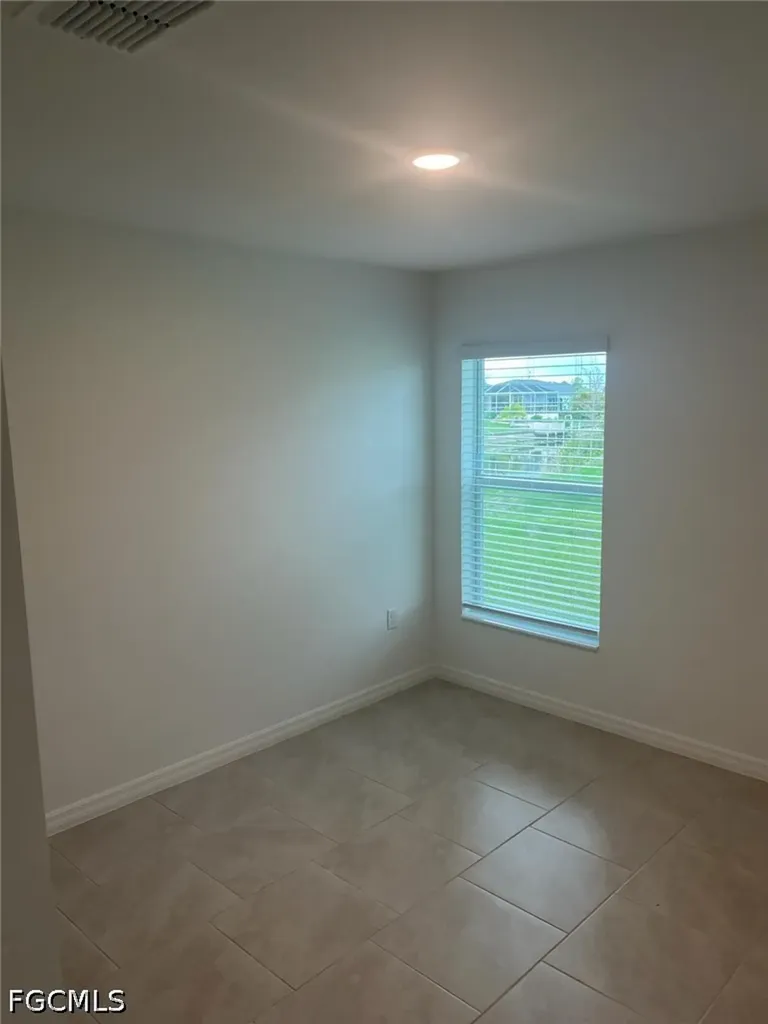 3924 NE 17th Avenue Cape Coral FL 33909