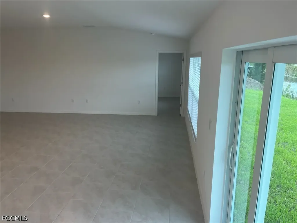 3924 NE 17th Avenue Cape Coral FL 33909