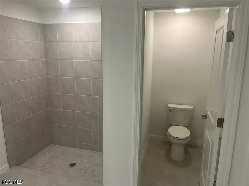 3924 NE 17th Avenue Cape Coral FL 33909
