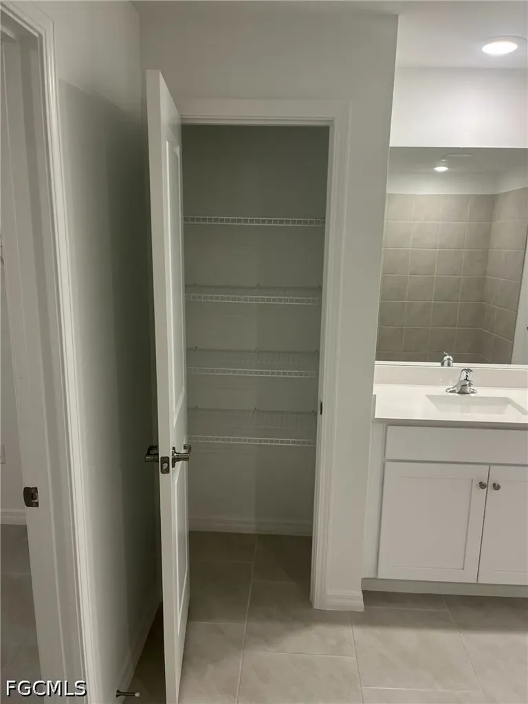 3924 NE 17th Avenue Cape Coral FL 33909