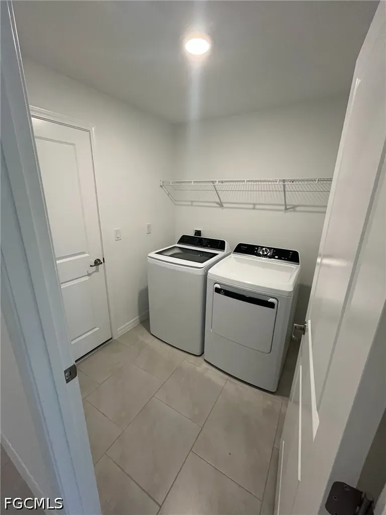 3924 NE 17th Avenue Cape Coral FL 33909