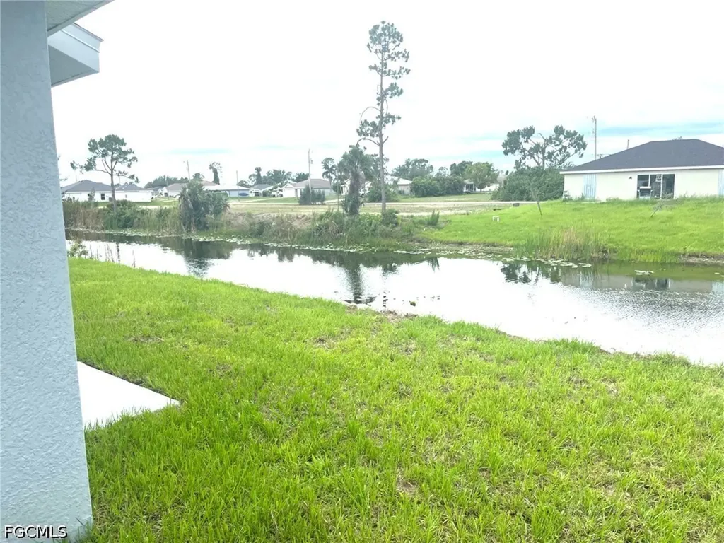 3924 NE 17th Avenue Cape Coral FL 33909