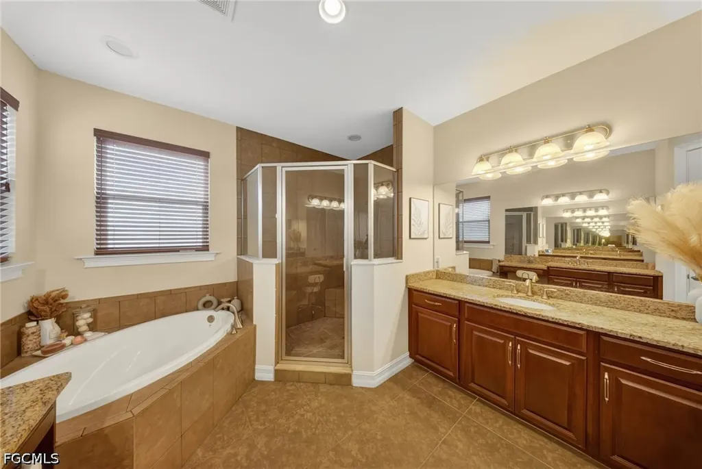 3330 Banyon Hollow Loop North Fort Myers FL 33903