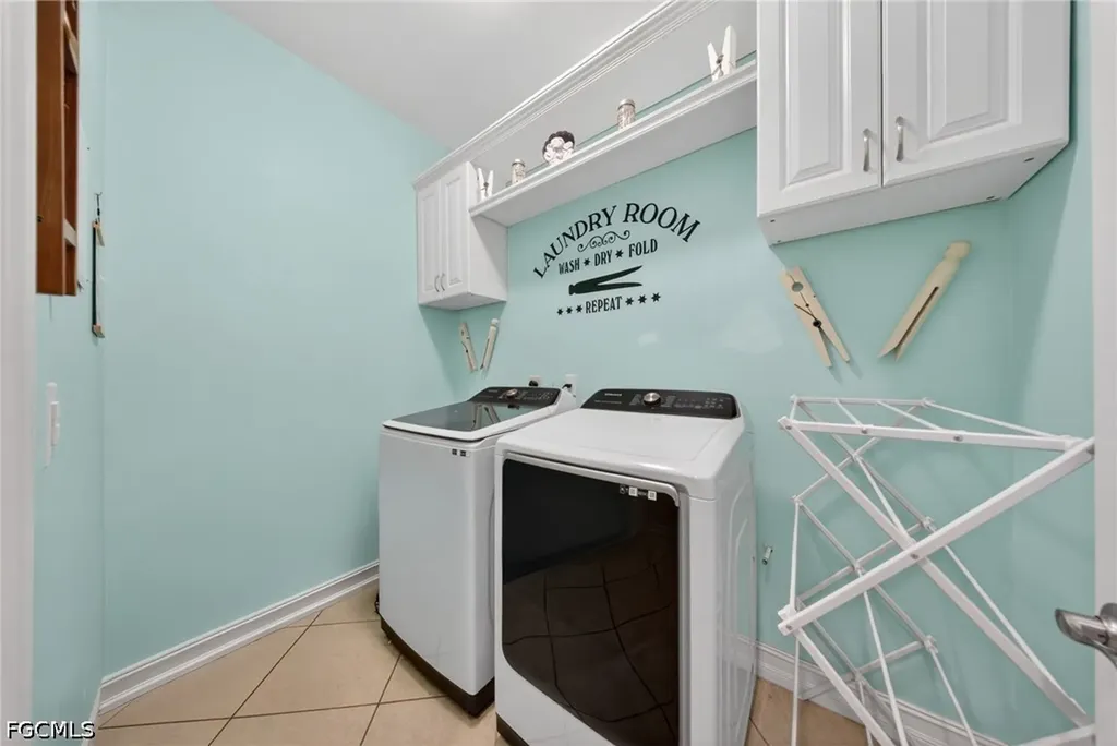 3330 Banyon Hollow Loop North Fort Myers FL 33903
