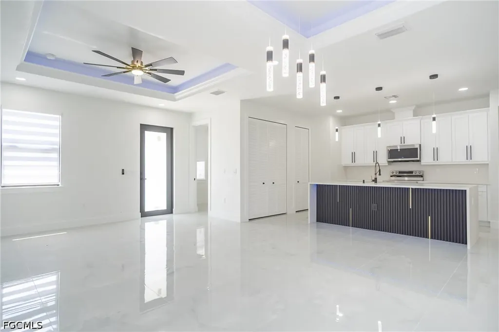 758 Gerald Avenue Lehigh Acres FL 33936