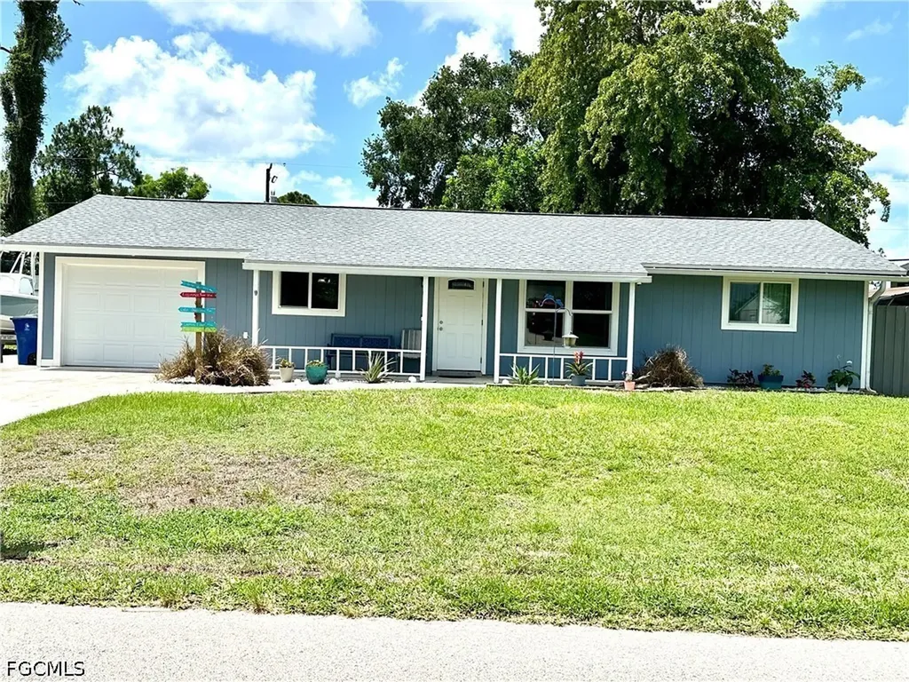 4711 4th Street W Lehigh Acres FL 33971