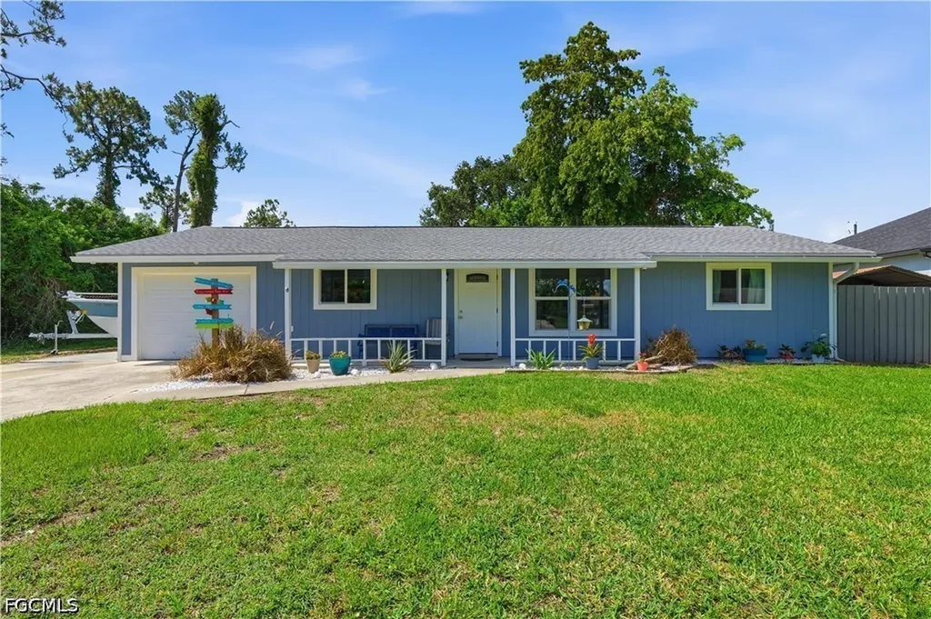 4711 4th Street W Lehigh Acres FL 33971