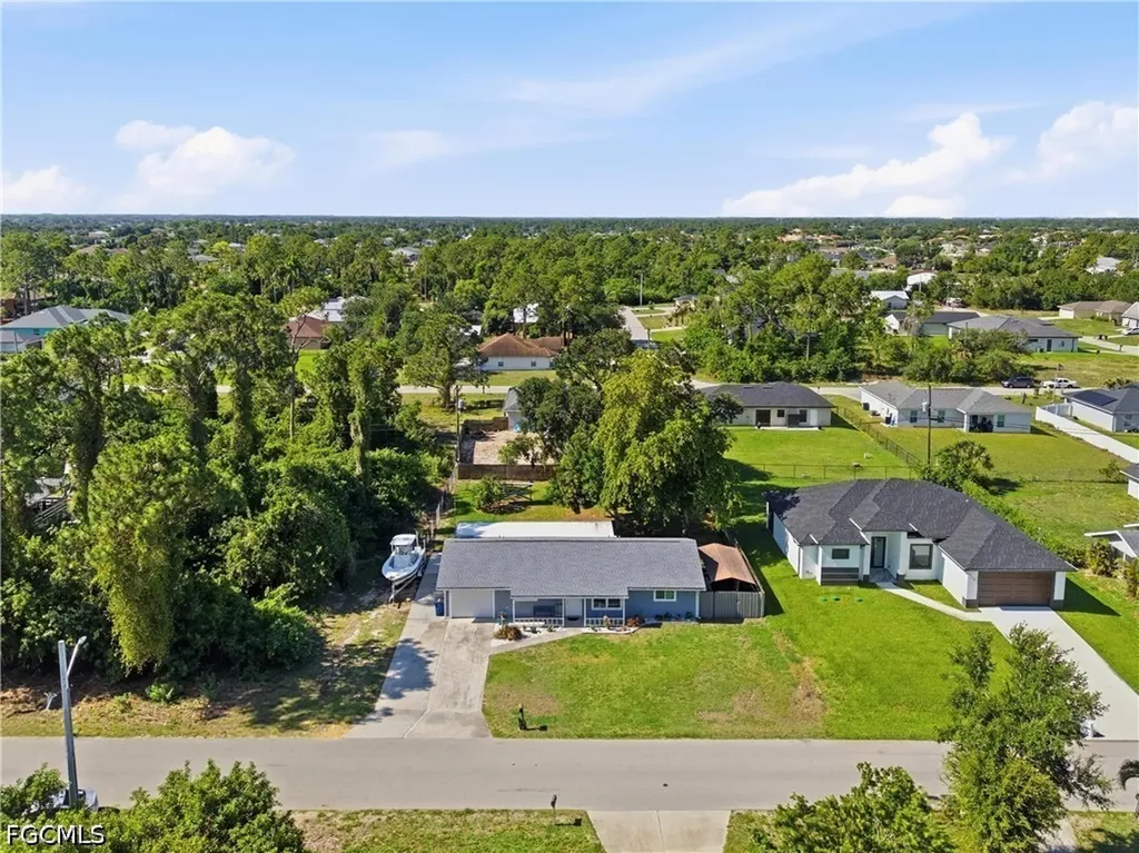 4711 4th Street W Lehigh Acres FL 33971